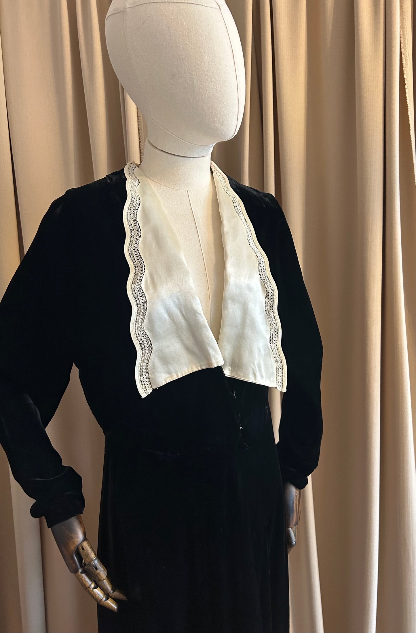 Antique Debenham & Freebody Velvet Gown