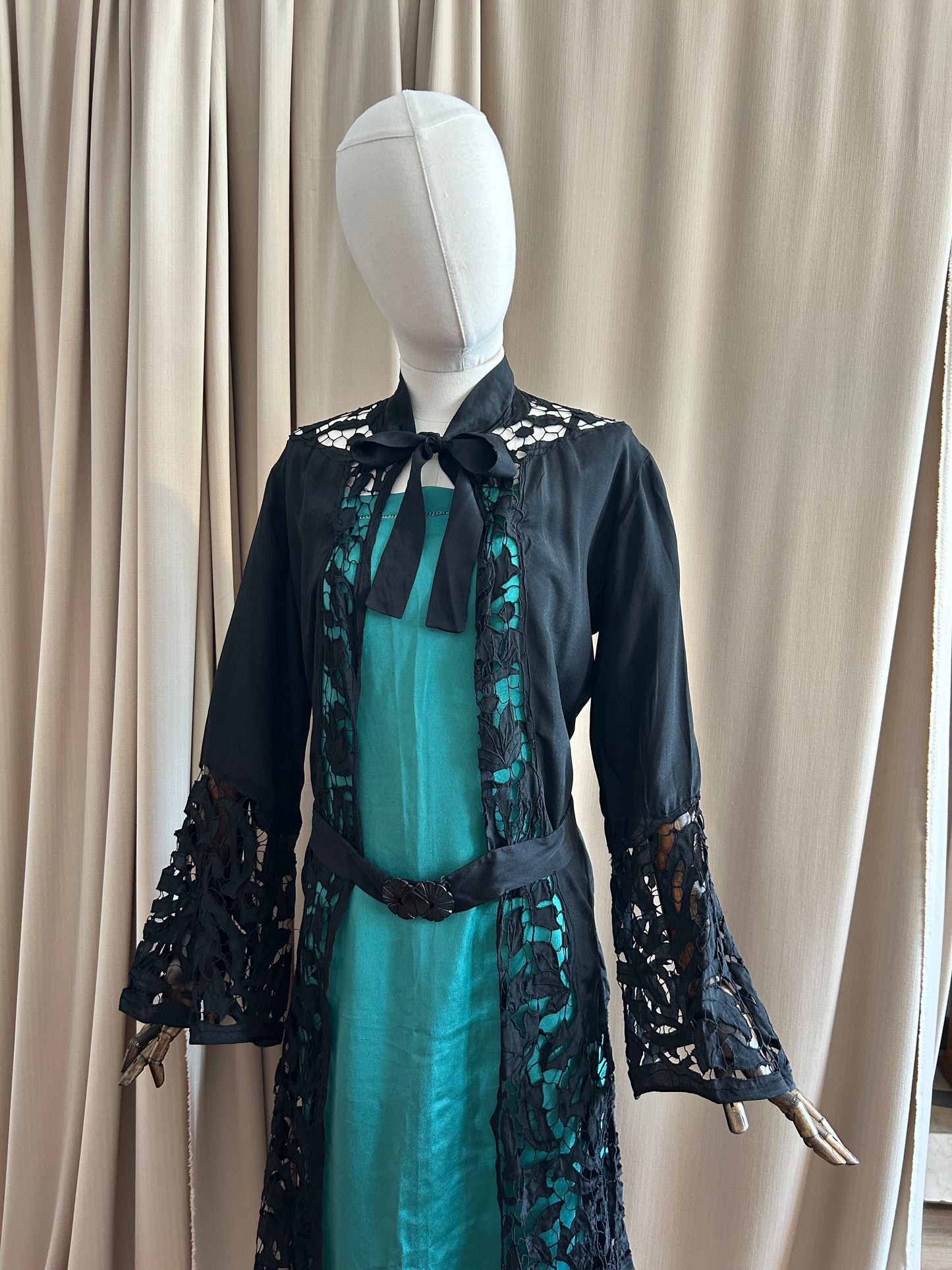 30s Teal and Black Ensemble