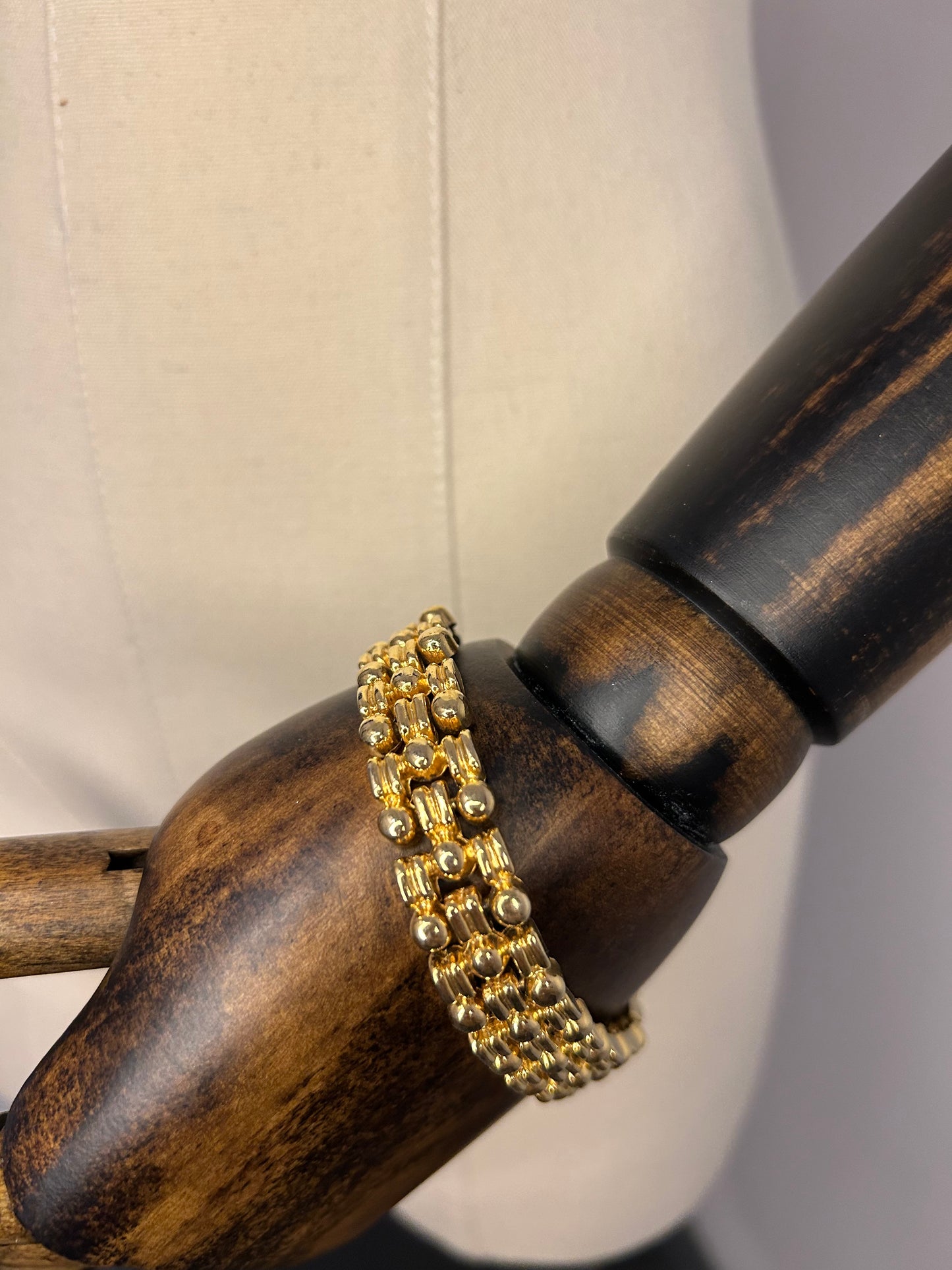 Gold Tone Linked Bracelet