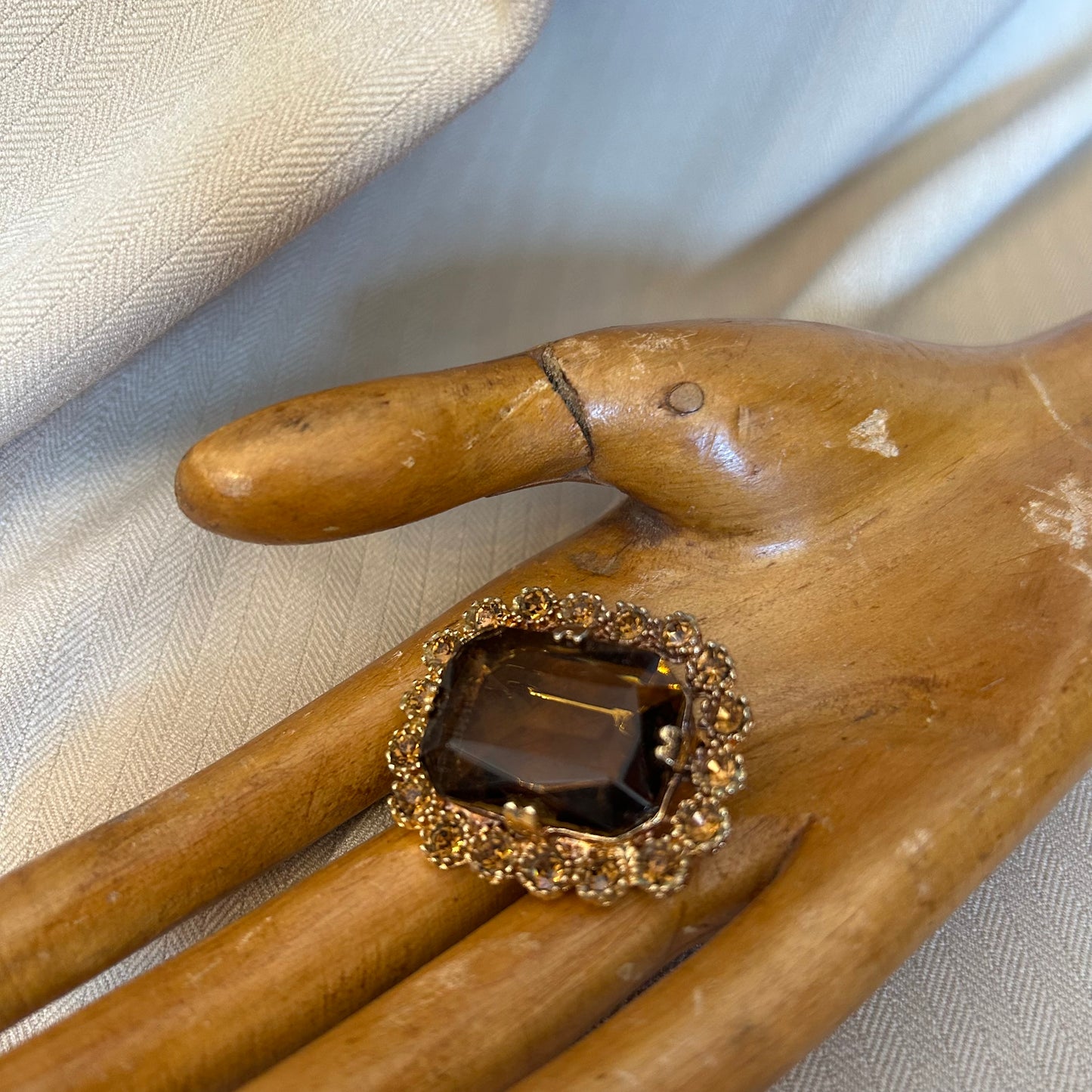 Brown Jewel Brooch