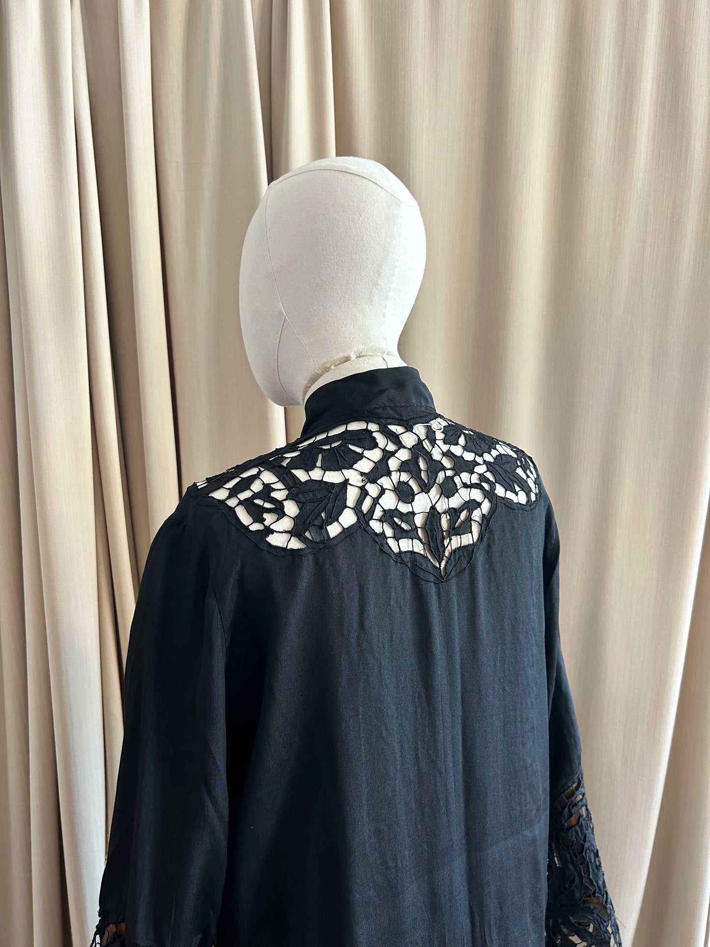 30s Teal and Black Ensemble
