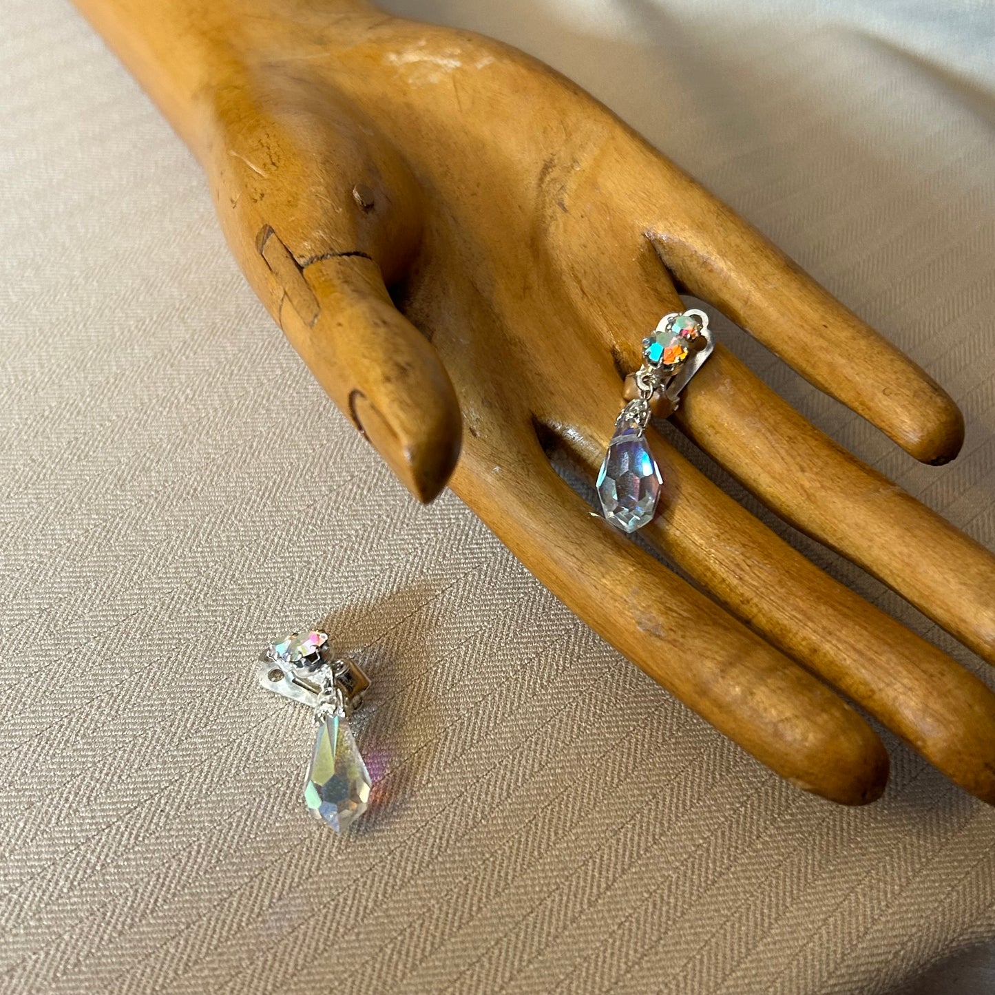 Aurora Borealis Drop Clip ons