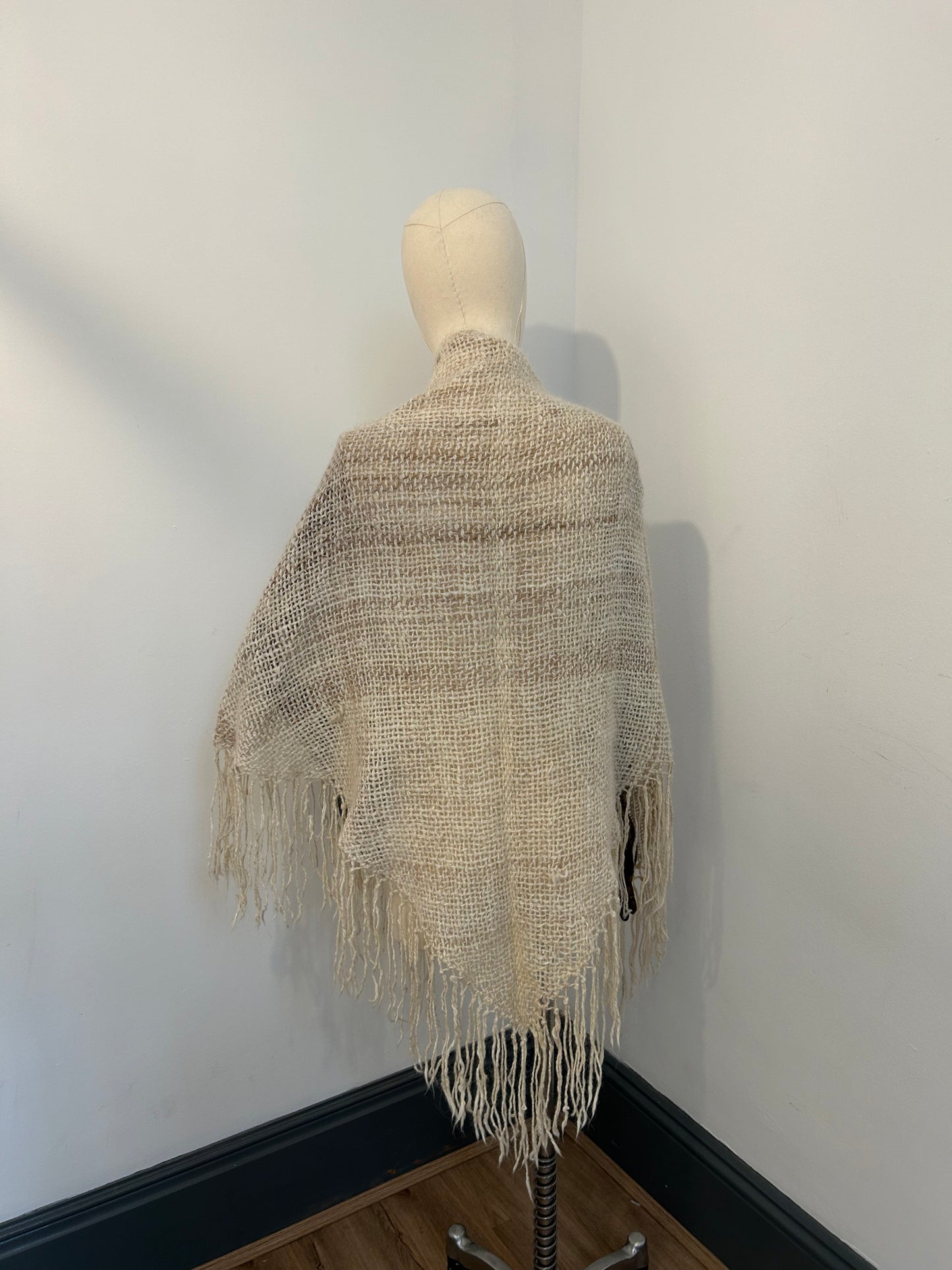 Alpaca Fringed Wrap