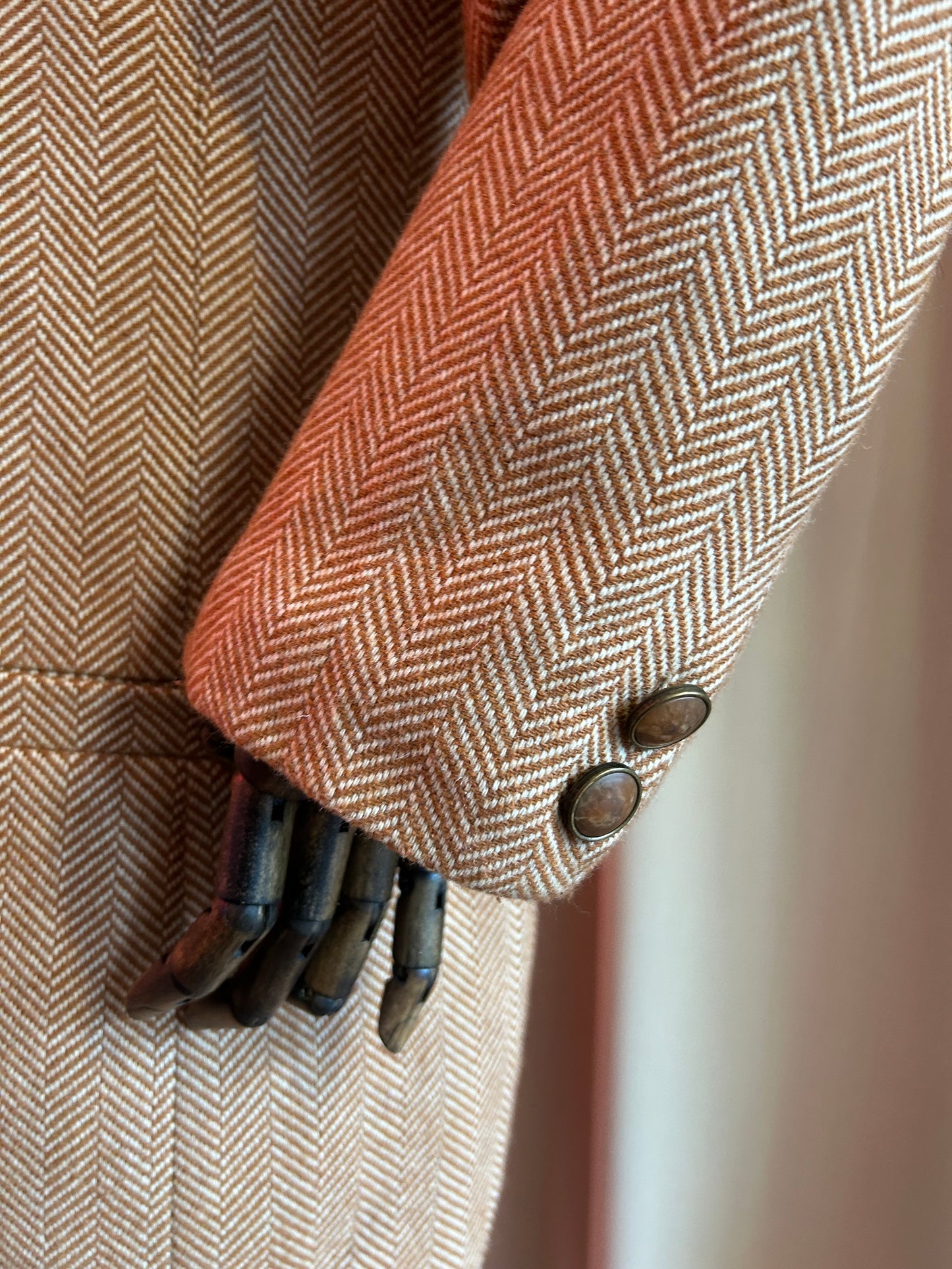 Relaxed Collarless Blazer