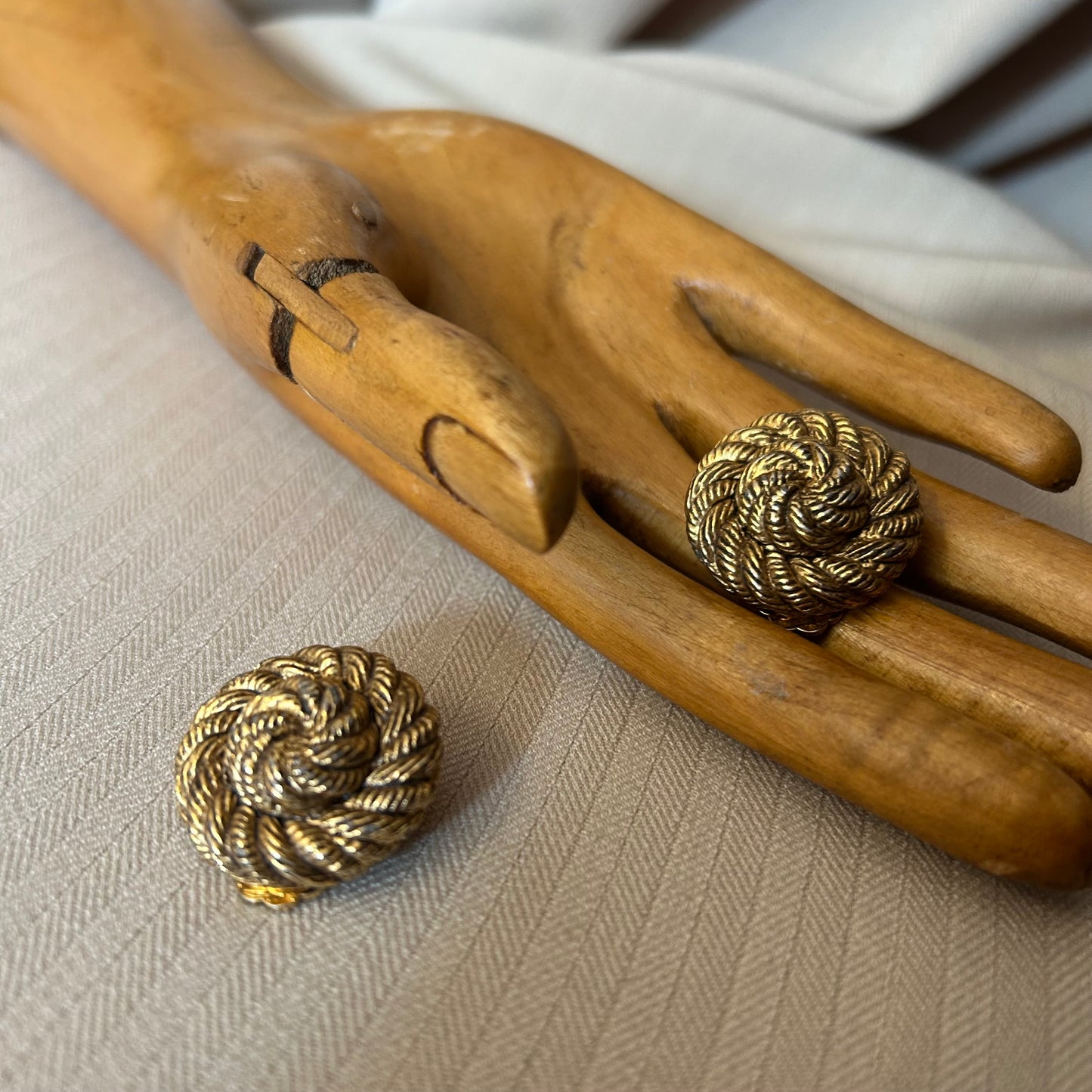 Piled Rope Clip On