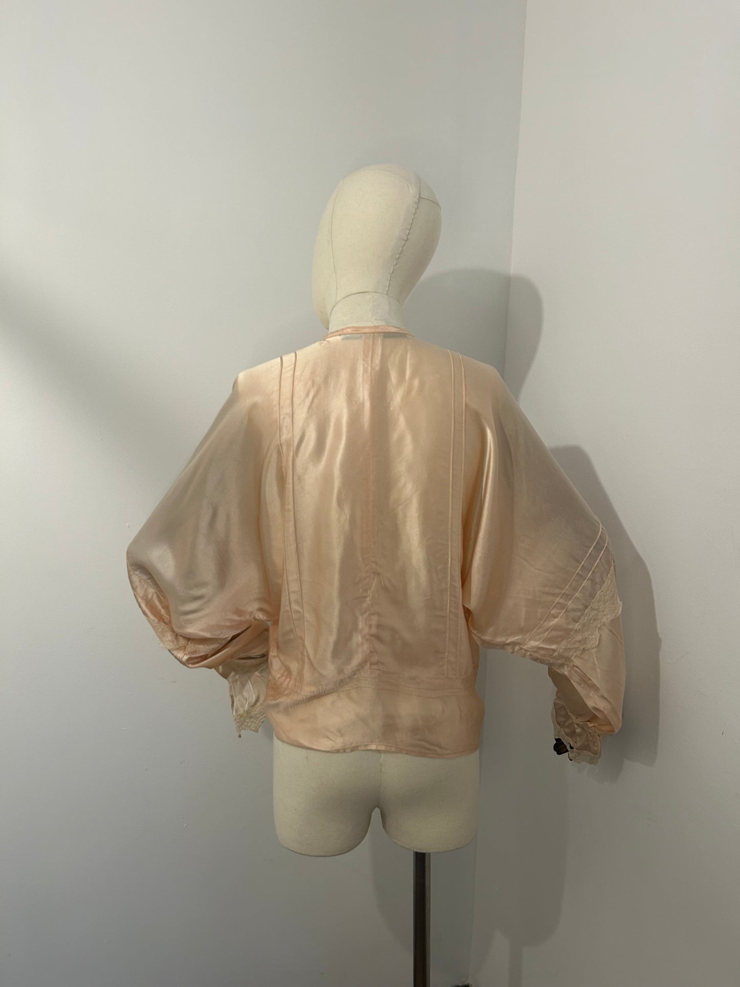 Dusty Pink Balloon Sleeve Blouse