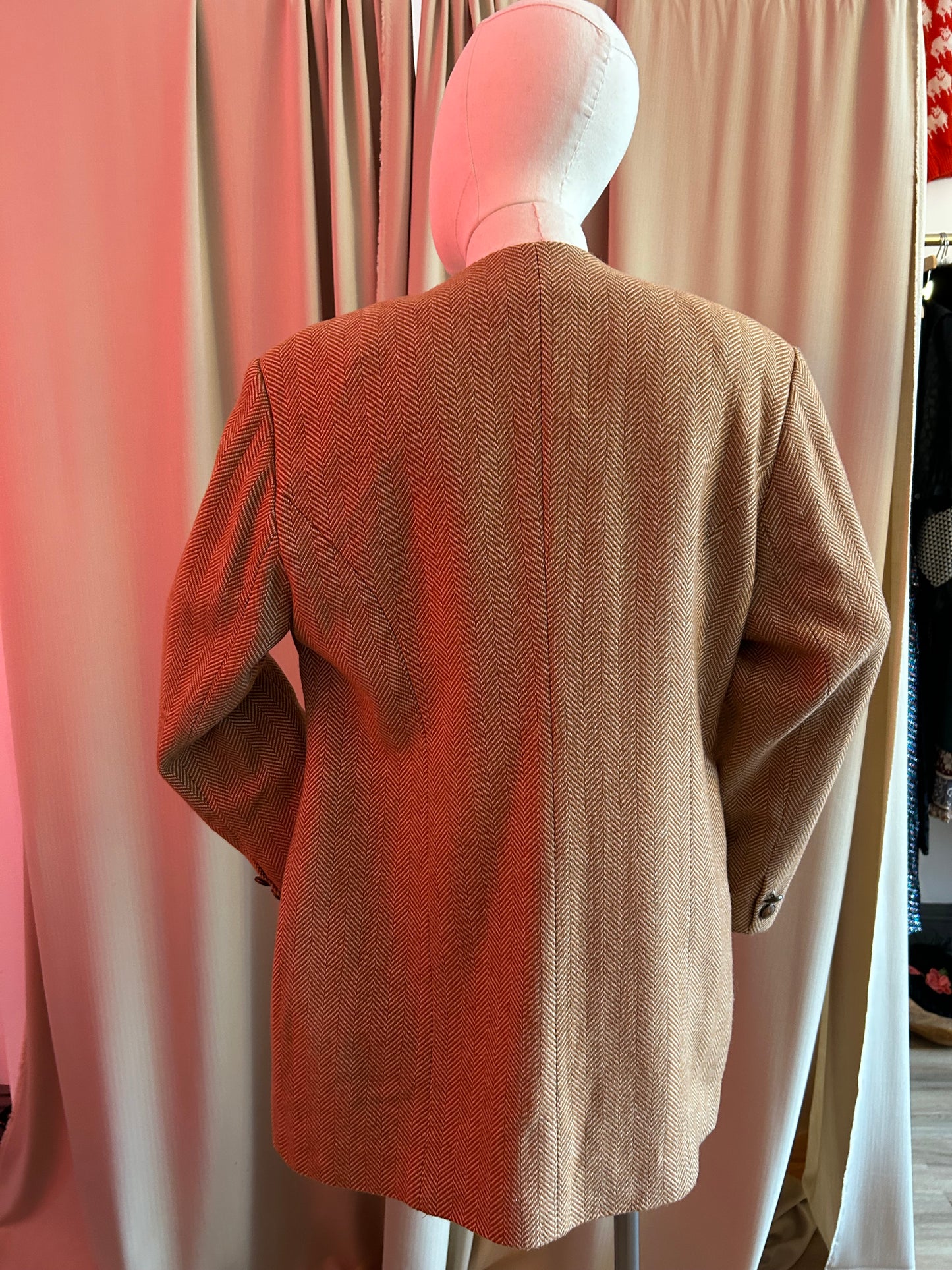 Relaxed Collarless Blazer