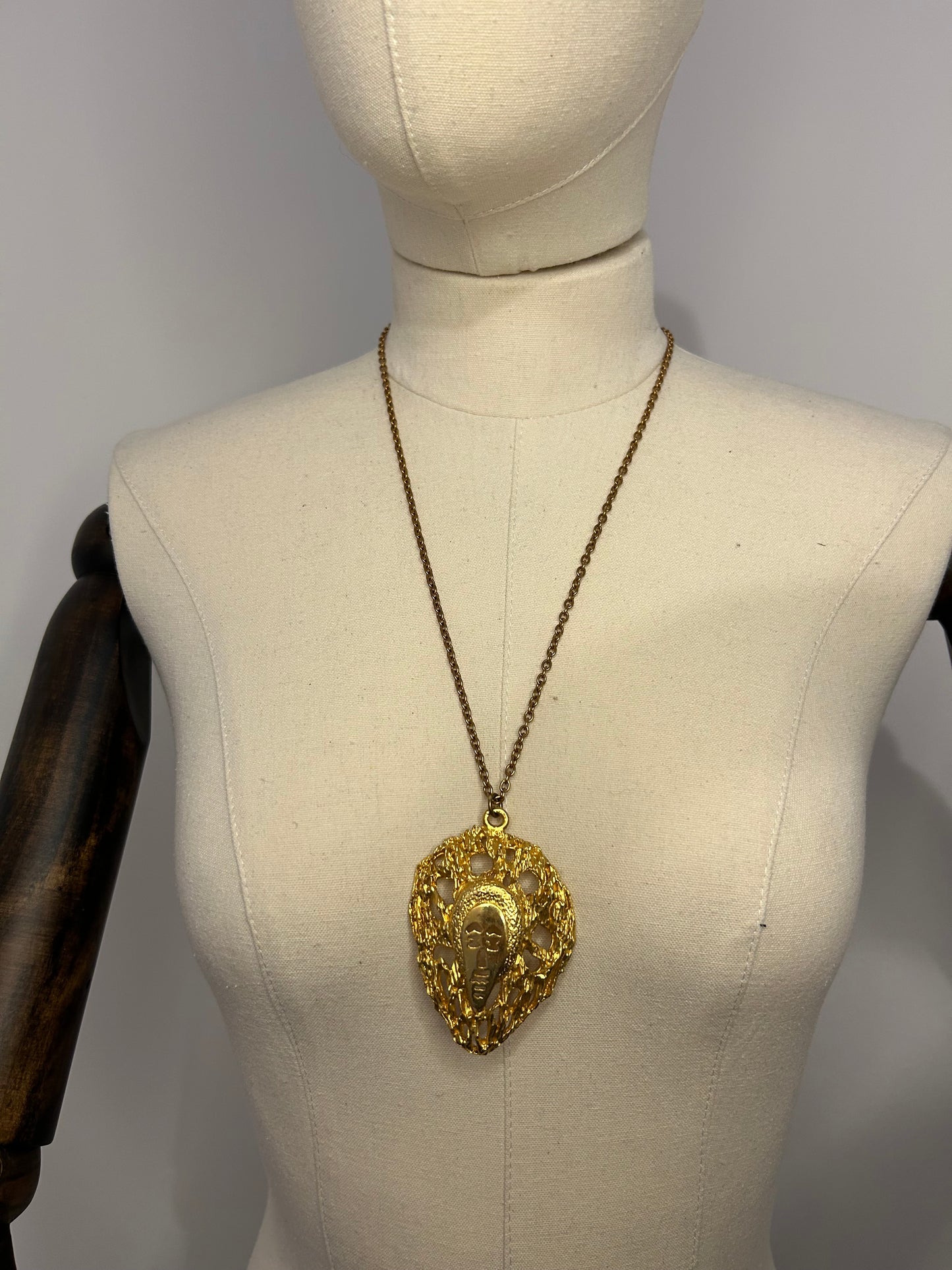 Gold Tone Oval Face Necklace