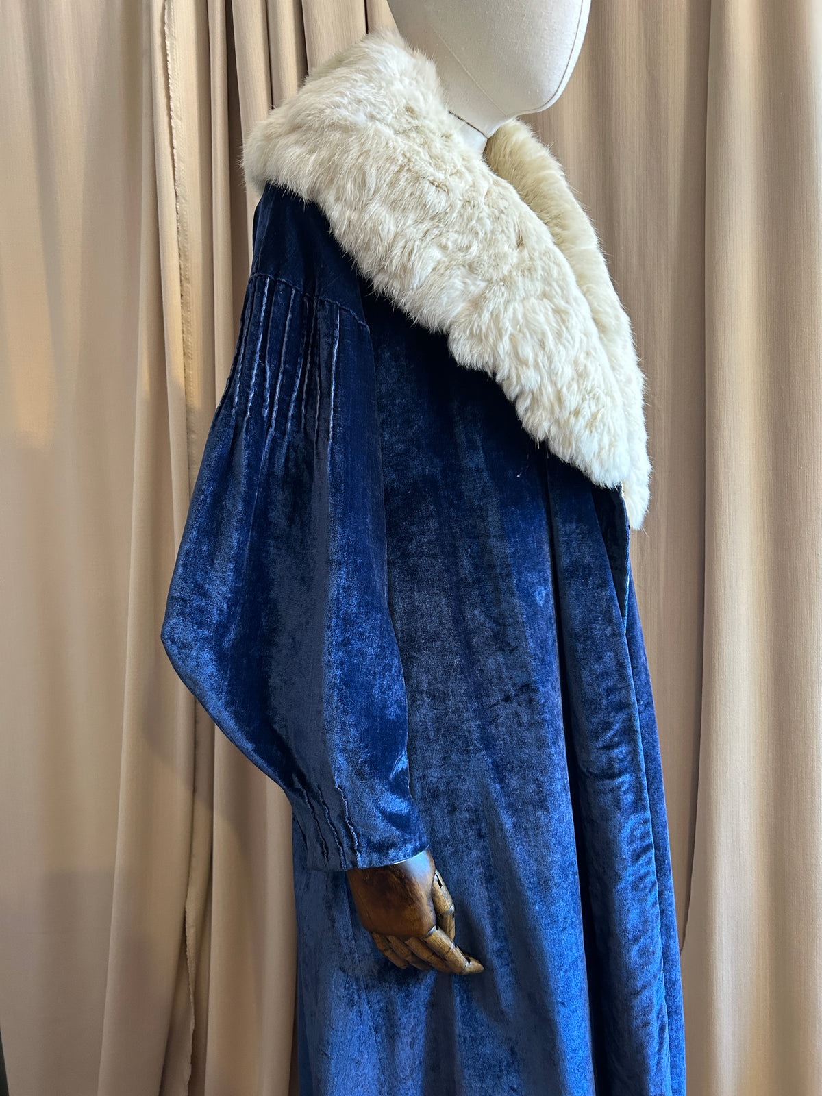 20s Velvet Opera Coat
