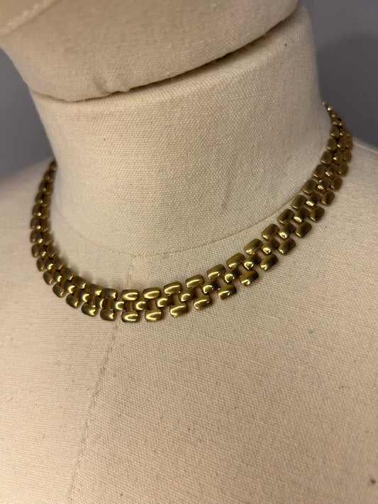 Chain Link Gold Tone Necklace