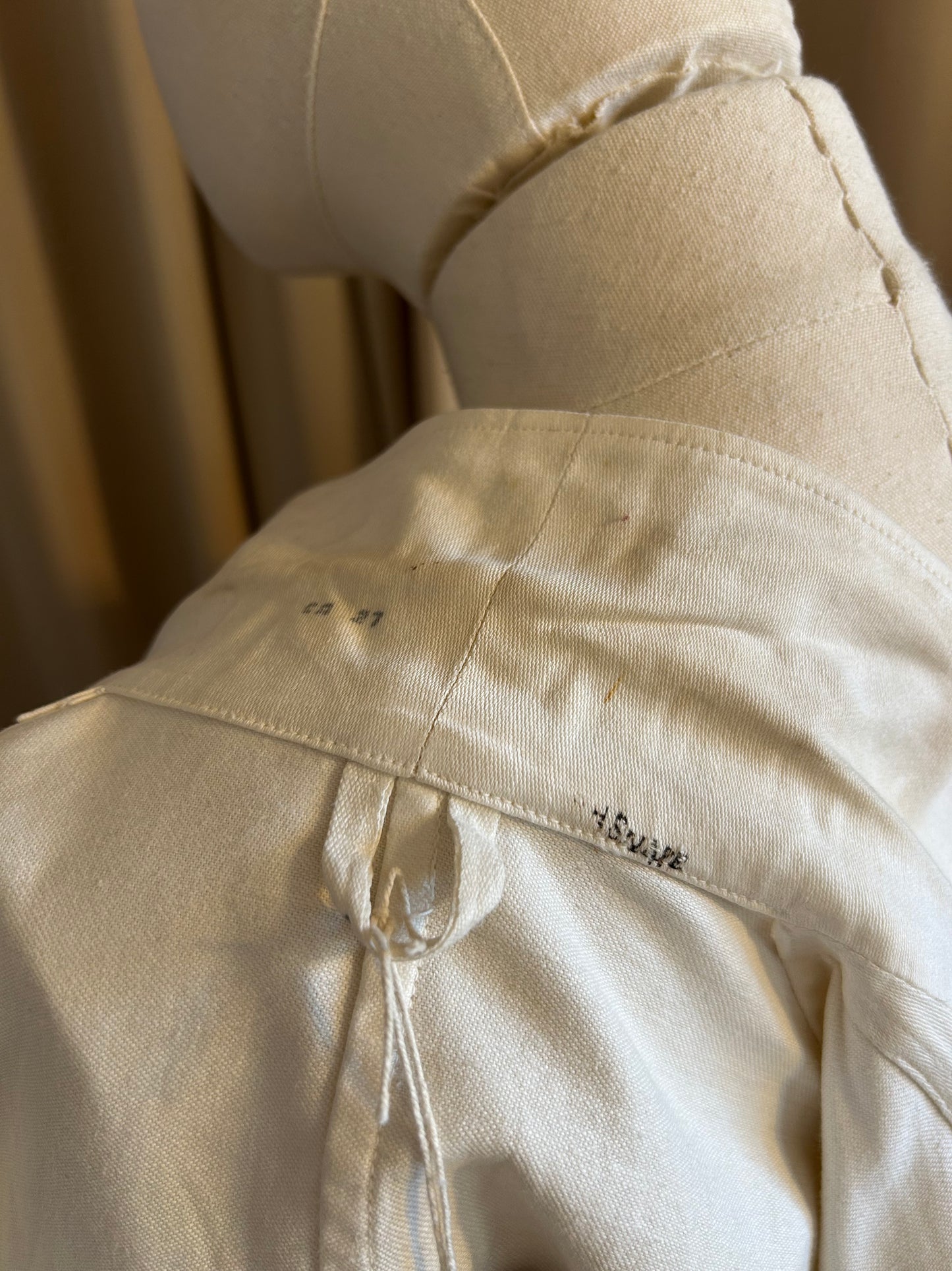 CC41 White Workwear Jacket