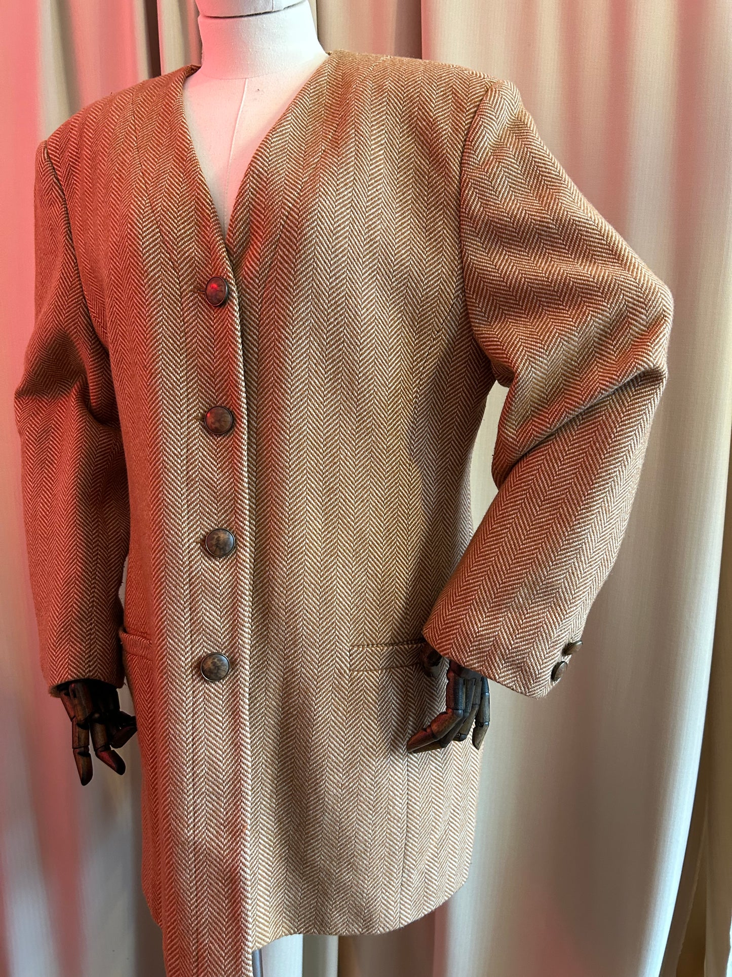 Relaxed Collarless Blazer