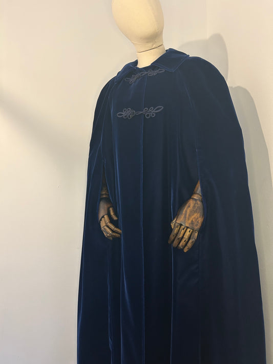 Velvet Cape