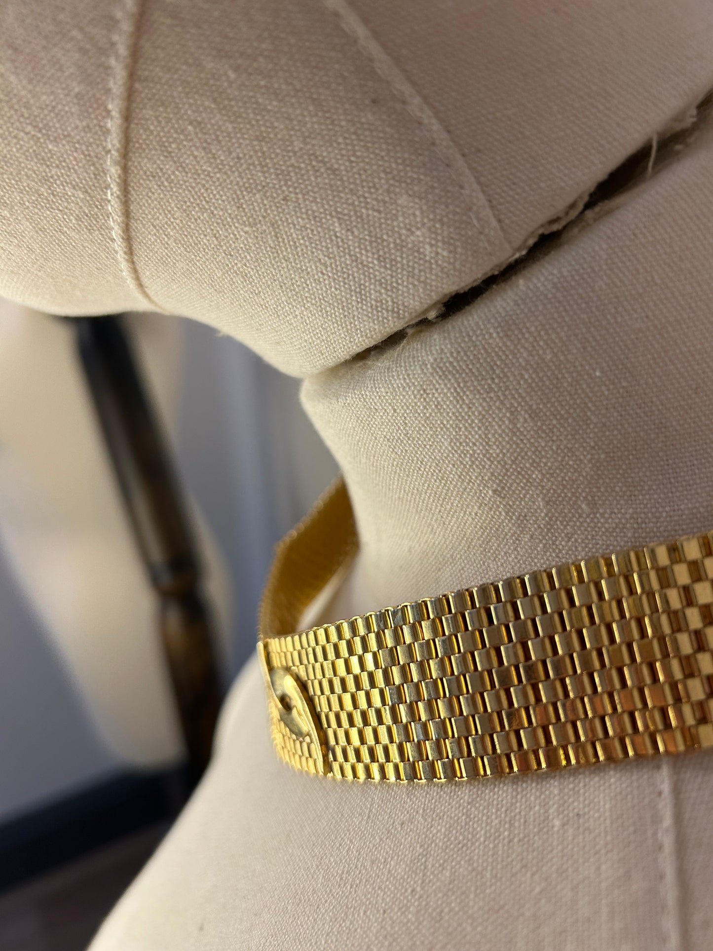 Gold Tone Linked Necklace