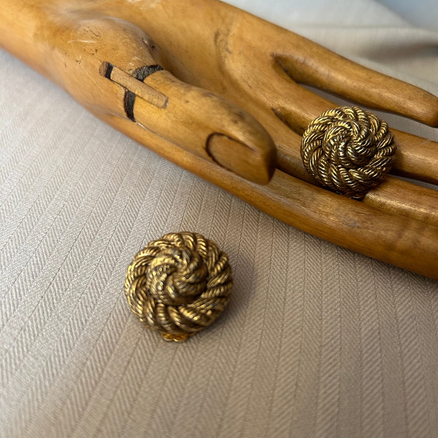 Piled Rope Clip On