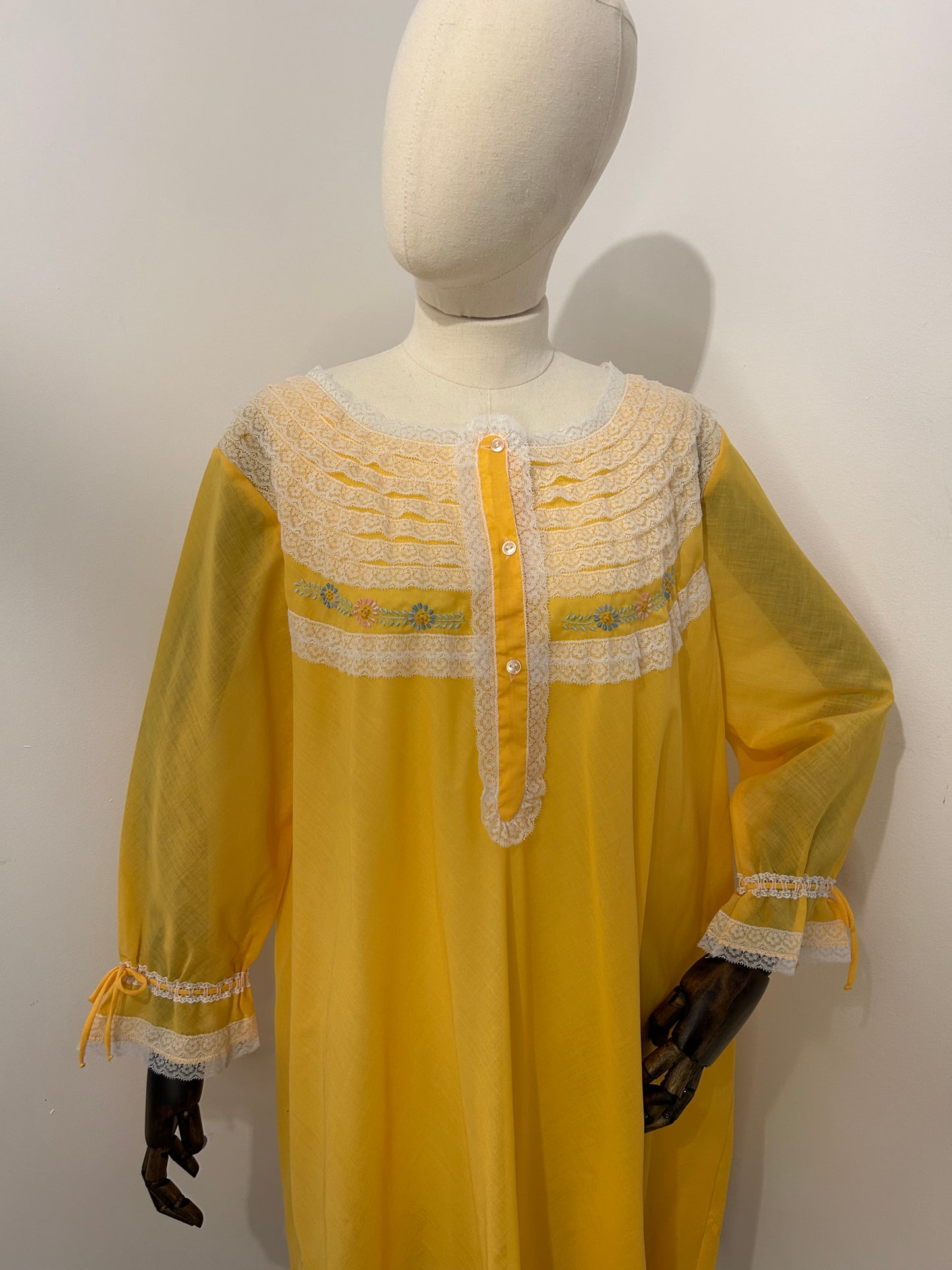 Yellow Dead-stock Nightgown