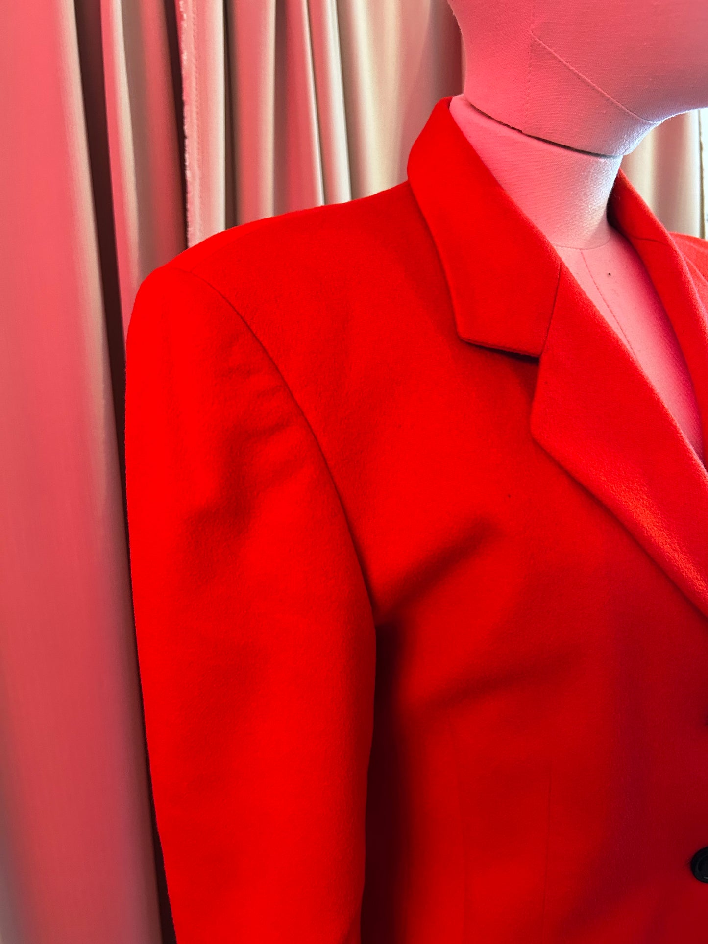 Cashmere Escada Tomato Blazer
