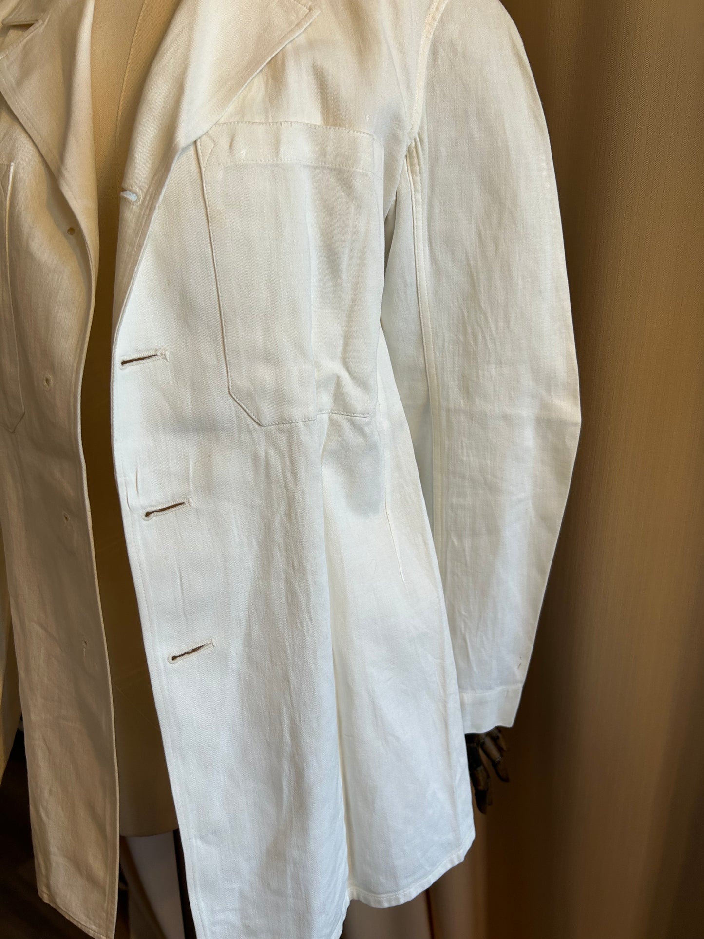 CC41 White Workwear Jacket