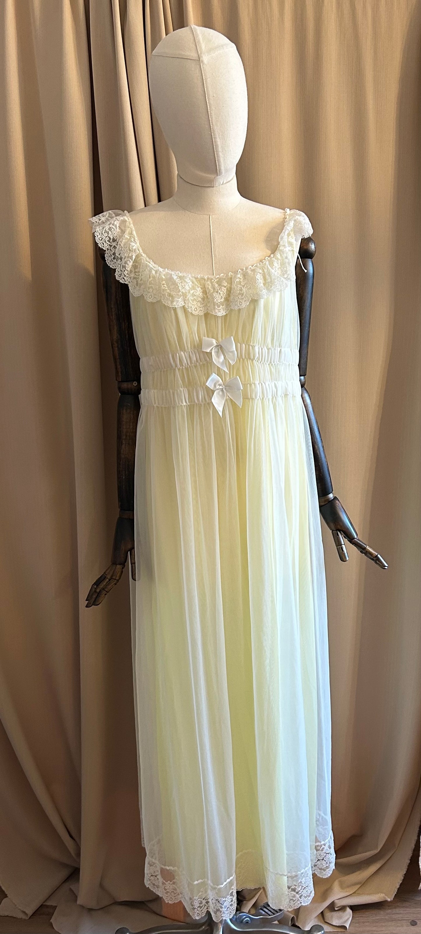 Lemon Nightgown